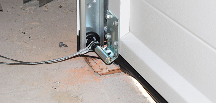 best garage door roller repair in Mission Hills